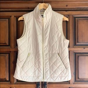 Old Navy Quilted Vest!